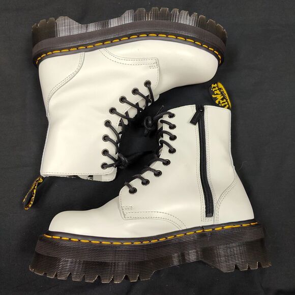 ♡ Dr. Martens ♡ Jadon Smooth Leather Platform Boot in White - Picture 4 of 9